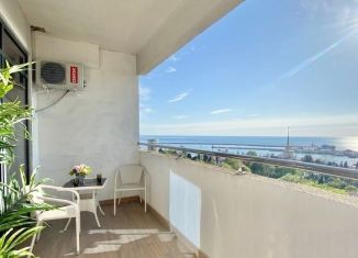 Продаю 1-ком. квартиру, 45 м2, Сочи, Первомайская улица, 1, микрорайон Центральный