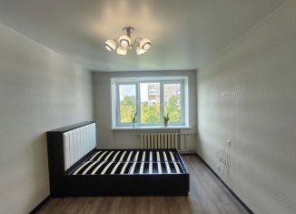 2-ком. квартира на продажу, 47 м2, Дзержинск, Октябрьская улица, 76