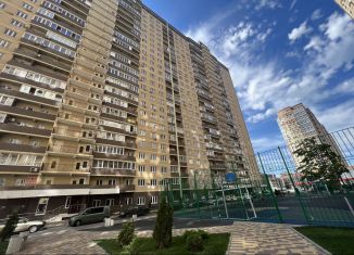 Продаю 2-ком. квартиру, 49.1 м2, Краснодар, улица Петра Метальникова, 36, ЖК Лучший