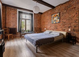 Сдаю двухкомнатную квартиру, 52 м2, Санкт-Петербург, улица Чайковского, 39