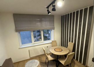 Однокомнатная квартира в аренду, 40 м2, Свердловская область, Дорожная улица, 14