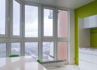 Продам трехкомнатную квартиру, 69.8 м2, деревня Новое Девяткино, Главная улица, 58