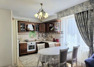 Продам трехкомнатную квартиру, 94.7 м2, Астрахань, проезд Воробьёва, 3, ЖК На Воробьева