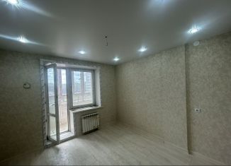 Продам квартиру свободная планировка, 52 м2, Чита, улица Красной Звезды, 38Д