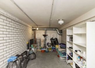 Продам гараж, 18 м2, Тюмень, улица 50 лет ВЛКСМ, 16