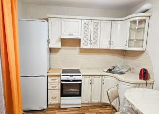 Сдам 1-комнатную квартиру, 43 м2, Нижний Новгород, Первоцветная улица, 4к2, ЖК Цветы