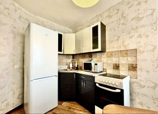 Сдается в аренду двухкомнатная квартира, 57 м2, Республика Башкортостан, улица Бехтерева, 16