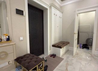 Аренда 2-ком. квартиры, 60 м2, Краснодар, Красная улица, 176лит5/3, ЖК Большой