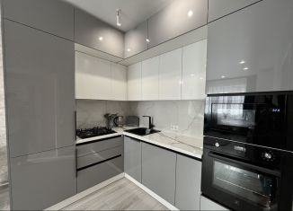 Сдам в аренду 2-ком. квартиру, 59 м2, Тула, улица Сурикова, 24к2, ЖК Смарт квартал на Сурикова