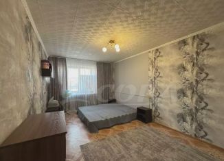 Продается 1-комнатная квартира, 30 м2, Тюмень, улица Республики, 212