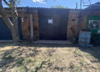 Продается гараж, 30 м2, Ейск, улица Шмидта, 287