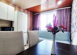 Продам 2-комнатную квартиру, 42 м2, рабочий поселок Маркова, Еловая улица, 8