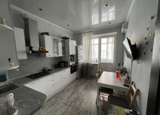 Продам 1-комнатную квартиру, 40 м2, Ростов-на-Дону, проспект Космонавтов, 42