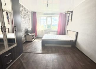 Продается 4-ком. квартира, 79 м2, Белебей, улица Морозова, 6
