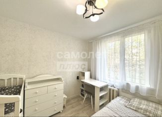 2-комнатная квартира на продажу, 38 м2, Березники, улица Свердлова, 15