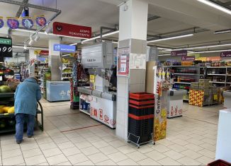 Сдается в аренду торговая площадь, 50 м2, Ачинск, Индустриальная улица, 16