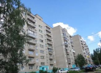 Продам однокомнатную квартиру, 35 м2, Киров, улица Добролюбова, 10