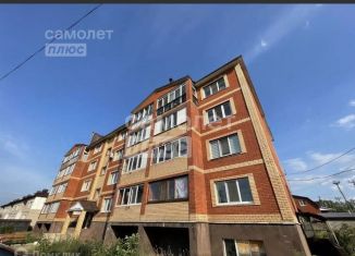 Продажа двухкомнатной квартиры, 77 м2, село Иглино, улица Калинина, 8/1