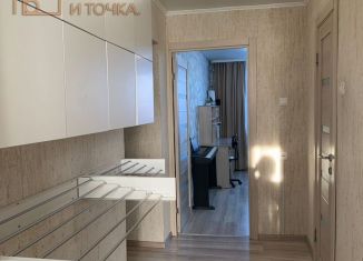 Продажа 3-ком. квартиры, 64 м2, Нефтекамск, Социалистическая улица, 60