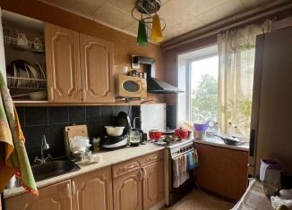 Продам 2-ком. квартиру, 45 м2, Старый Оскол, микрорайон Весенний, 5А