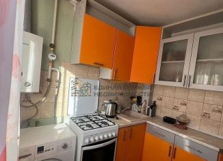 Сдам в аренду 2-ком. квартиру, 46 м2, Уфа, улица Ленина, 150