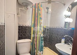 Продаю двухкомнатную квартиру, 45 м2, Керчь, улица Будённого, 21