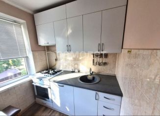 Продаю 3-ком. квартиру, 70.1 м2, Армавир, улица Тимирязева, 82А