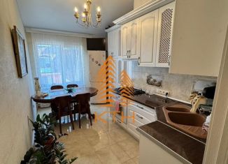 Продается двухкомнатная квартира, 62.8 м2, Симферополь, Севастопольская улица, 41Е