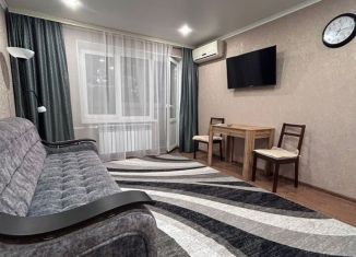 Продам 2-комнатную квартиру, 502 м2, Моздок, Степная улица, 24