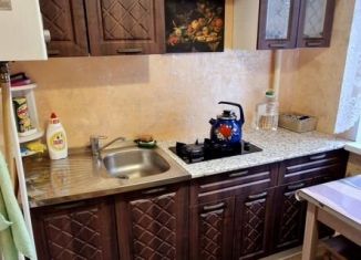 Сдается в аренду 1-комнатная квартира, 31 м2, Псков, Гражданская улица, 15А