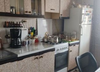 Продам 2-комнатную квартиру, 48.1 м2, Алексин, Санаторная улица, 2