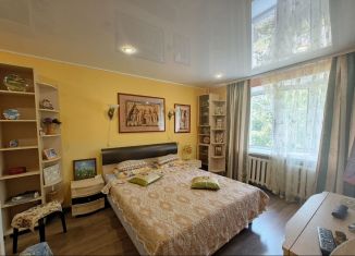 Продажа 1-комнатной квартиры, 28 м2, Тихвин, 3-й микрорайон, 34