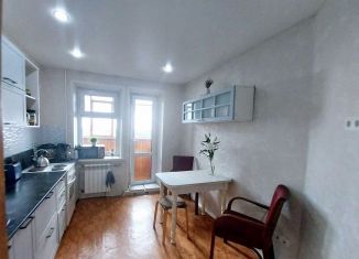 Продам 4-ком. квартиру, 92 м2, Чебоксары, проспект 9-й Пятилетки, 22