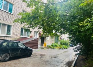 Продажа 2-комнатной квартиры, 44 м2, Великие Луки, улица 3-й Ударной Армии, 69