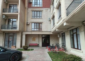 Продажа трехкомнатной квартиры, 118 м2, Махачкала, Газпромная улица, 15к8