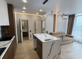 Сдаю в аренду 1-ком. квартиру, 40 м2, Сочи, Пластунская улица, 123Ак3