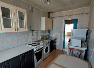 Продаю 3-ком. квартиру, 62 м2, Чита, Советская улица, 15