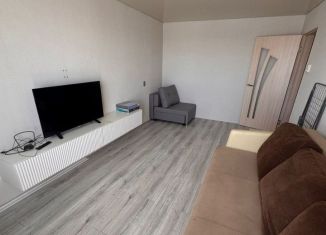 Сдам двухкомнатную квартиру, 45 м2, Сухой Лог, Юбилейная улица, 23