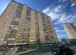 Продам двухкомнатную квартиру, 49 м2, Краснодар, улица Петра Метальникова, 36, ЖК Лучший