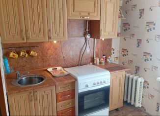 Сдается в аренду 1-ком. квартира, 32 м2, Салават, улица Калинина, 66А