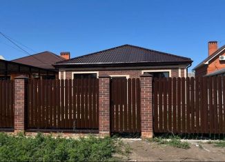 Продаю дом, 105 м2, Азов, улица Гагарина