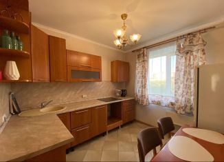 Четырехкомнатная квартира на продажу, 77.4 м2, Абакан, Колхозная улица, 45