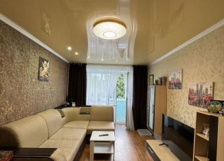 Продажа 3-ком. квартиры, 54 м2, Губкин, проспект Горняков, 3