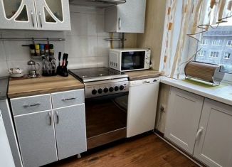 Сдам в аренду однокомнатную квартиру, 30 м2, Мурманск, улица Александра Невского, 87