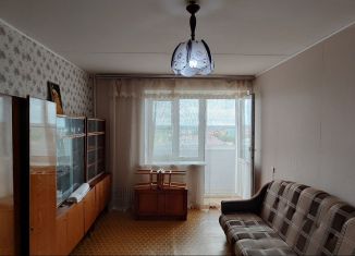 Продаю однокомнатную квартиру, 32.8 м2, Кирово-Чепецк, улица Володарского, 2