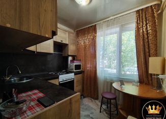 Продаю 1-ком. квартиру, 27 м2, Моздок, Октябрьская улица, 49