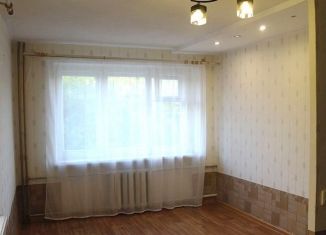 1-комнатная квартира на продажу, 31 м2, Великие Луки, улица Гастелло, 12