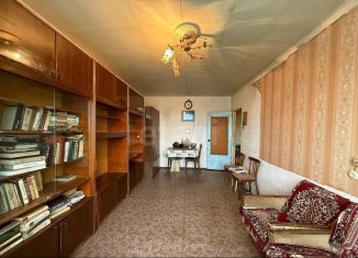 Продажа 2-комнатной квартиры, 54.9 м2, Волхов, улица Фрунзе, 5