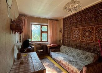 Продам 2-ком. квартиру, 44.2 м2, Сыктывкар, Коммунистическая улица, 82, Юго-Западный район