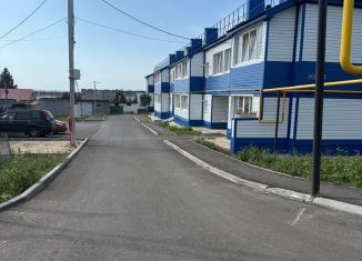 Продается двухкомнатная квартира, 44 м2, Нурлат, Заводская улица, 9